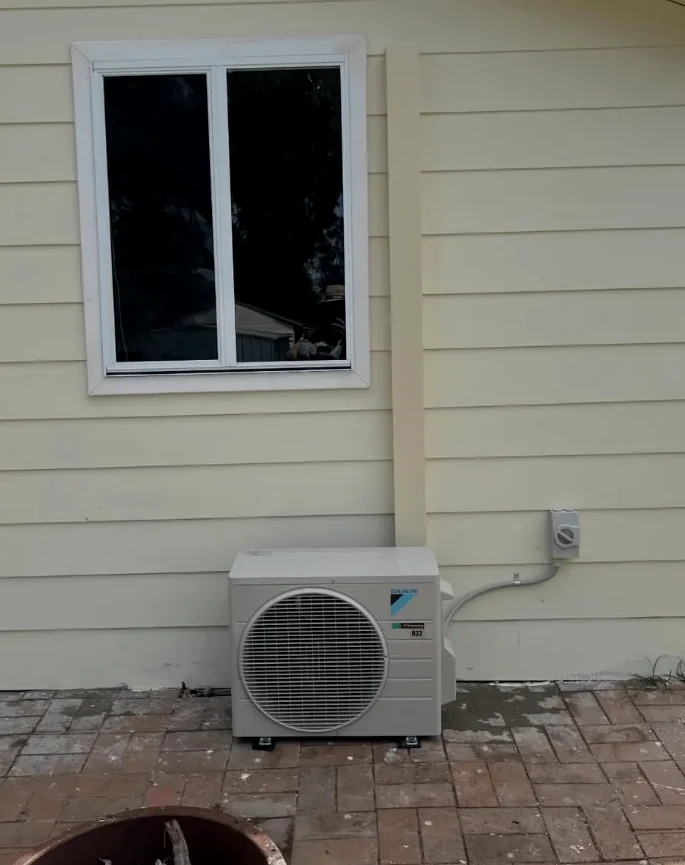 Daikin outdoor installation in Residential installation