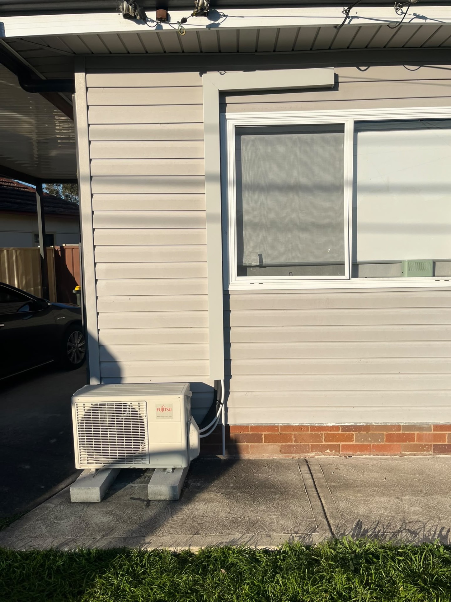 Side-run split installation in Residential installation